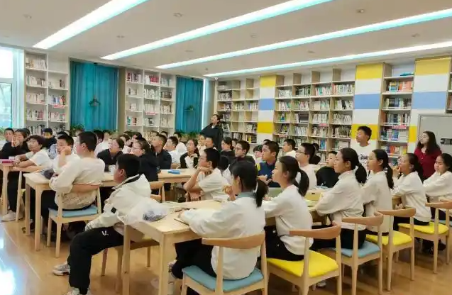 成长蜕变是偏远学校的生源回流是整个区域的教育均衡